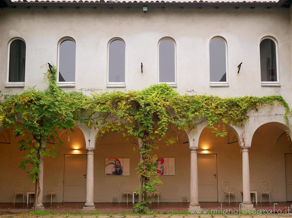 Milan (Italy) - Colonnade in the Cloisters of the Umanitaria